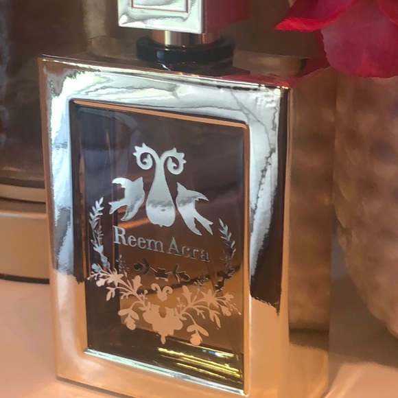 Reem Acra - Picture 3 of 4